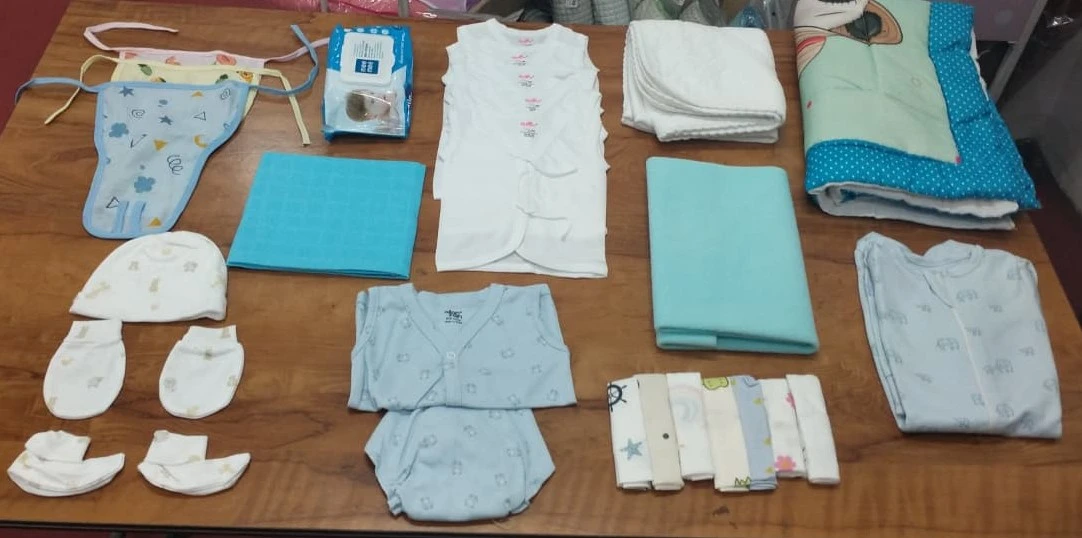Newborn Essentials Kit โ 23 Pieces | Affordable Baby Starter Combo๐ถ๐๐ - Image 2